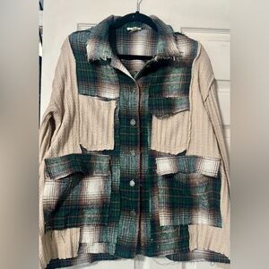POL Green and Cream Plaid Utility Jacket